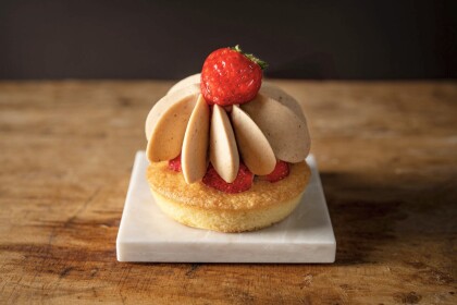 秋季限定のケーキ新発売🍇🍰