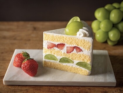 秋季限定のケーキ新発売🍇🍰