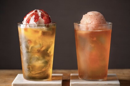 期間限定ドリンク販売中🍓✨