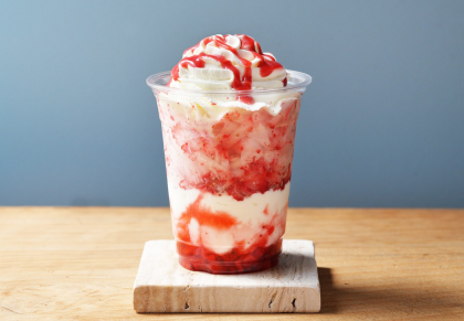 夏季限定ドリンク販売中🍓✨