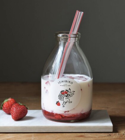 いちごの果肉たっぷり🫧 いちびこミルク🍓🥛´-
