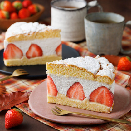 🍓ごろっと丸ごといちごをつかったショートケーキ、ビスキュイが復活！