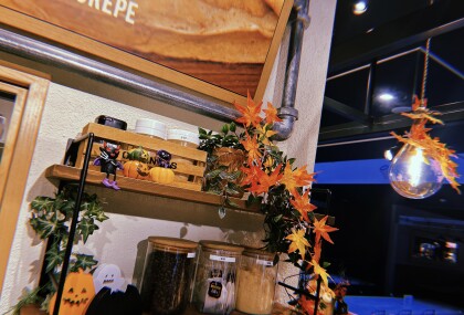 お店の飾り模様替え🎃