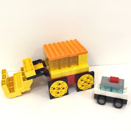 【1~3歳向け!親子ワークショップ】親子でブロックあそび🚔