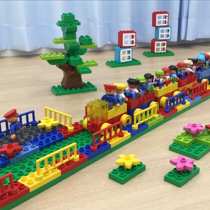 【1～3歳向けワークショップ】親子でブロックあそび🚃