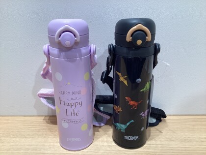 New‼️ストラップ付き水筒入荷✨