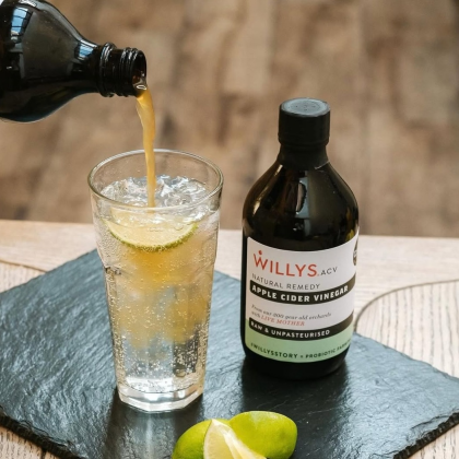 Willy’s(ウィリーズ)完全オーガニックのアップルサイダーヴィネガー(りんご酢🍎)のご紹介です✨